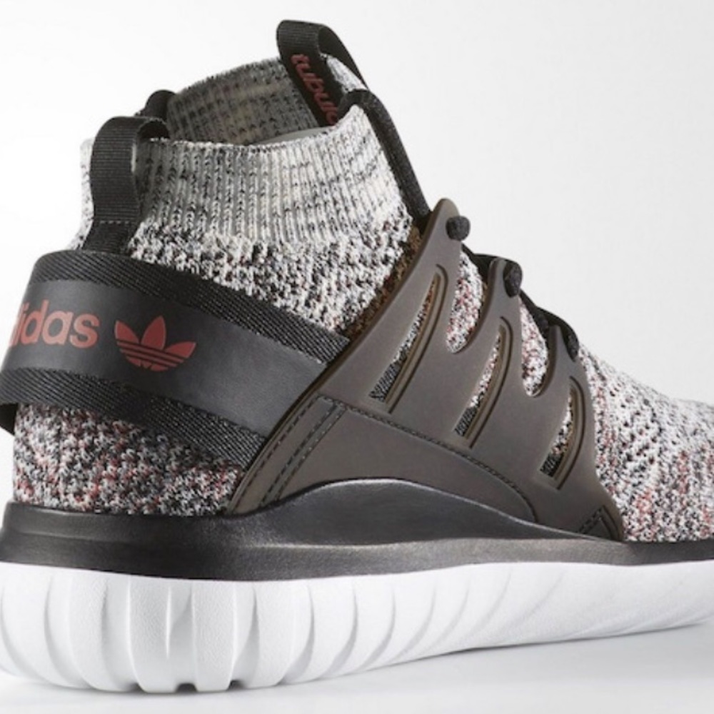 Adidas Men’s Tubular Nova Primeknit Running Shoes - Picture 7 of 8